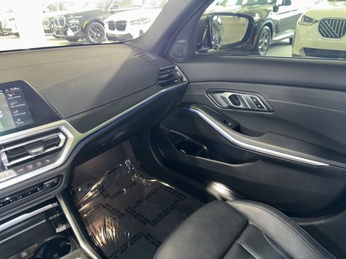 Used 2021 BMW M340i w/ Executive Package image 30