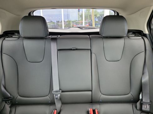 Used 2025 Buick Encore GX Sport Touring w/ Comfort Package FWD image 15