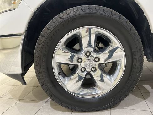 Used 2015 RAM 1500 Lone Star RWD image 27