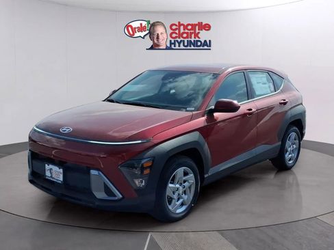 New 2026 Hyundai Kona SE FWD image 1