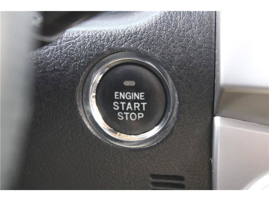 Used 2016 Toyota 4Runner Limited AWD/4WD image 27