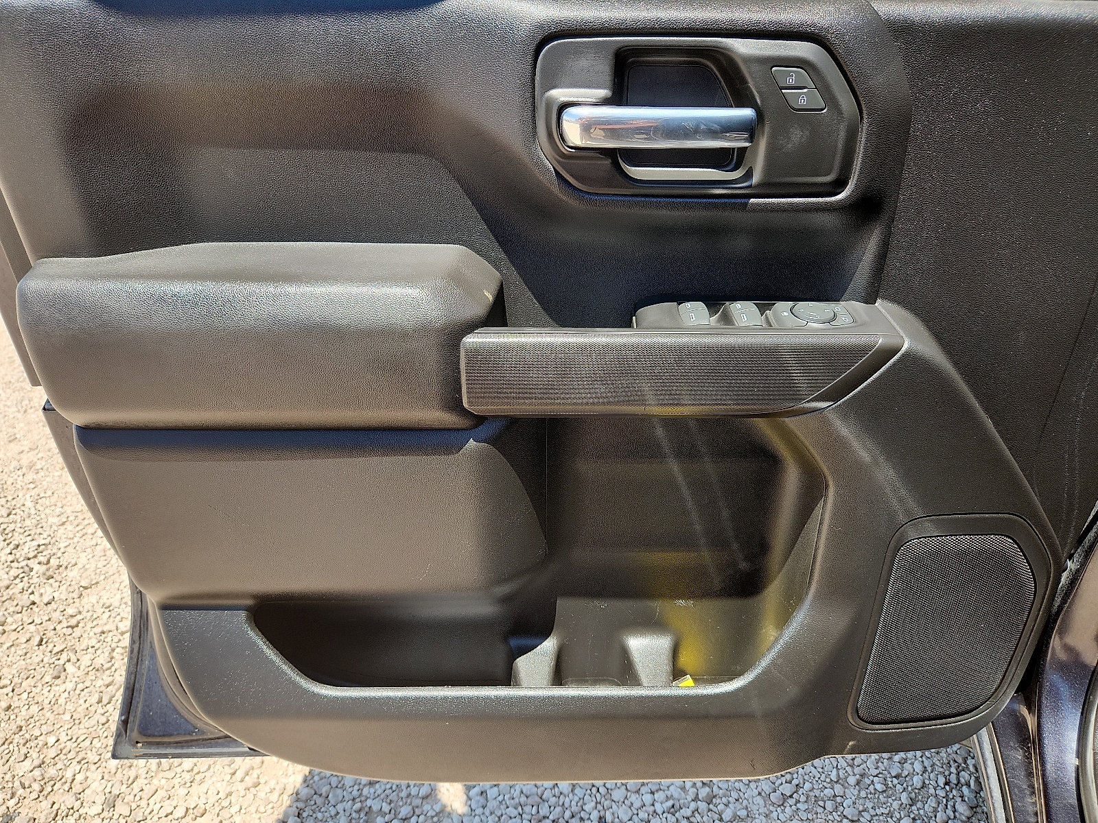 Used 2023 Chevrolet Silverado 1500 Custom RWD image 12