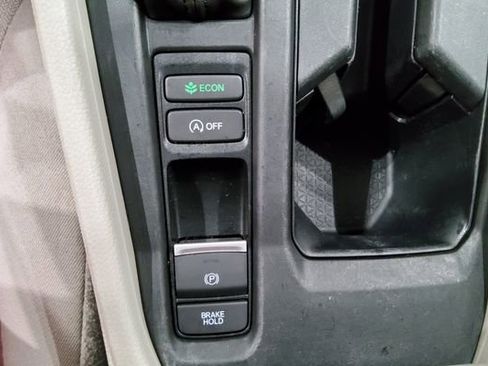 Used 2024 Honda Accord LX image 29
