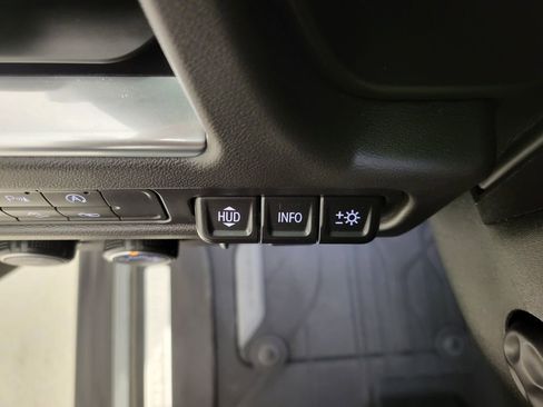 Used 2024 Chevrolet Tahoe High Country image 10