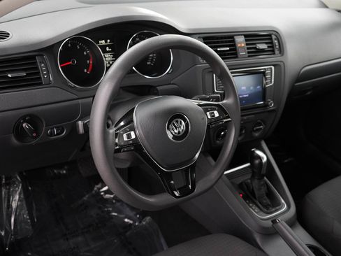 Used 2016 Volkswagen Jetta S FWD image 19