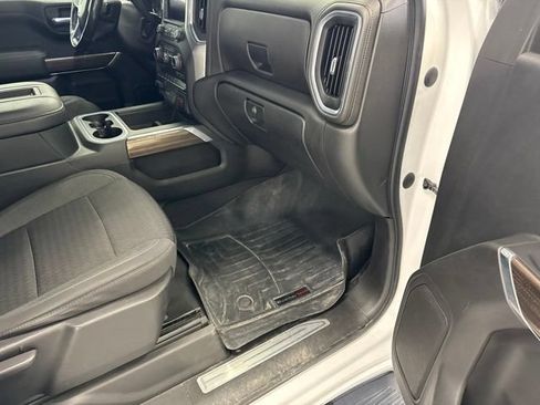 Used 2021 Chevrolet Silverado 1500 LT Trail Boss AWD/4WD image 24