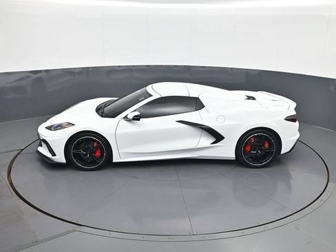 Used 2025 Chevrolet Corvette Stingray Preferred Conv w/ 2LT RWD image 20