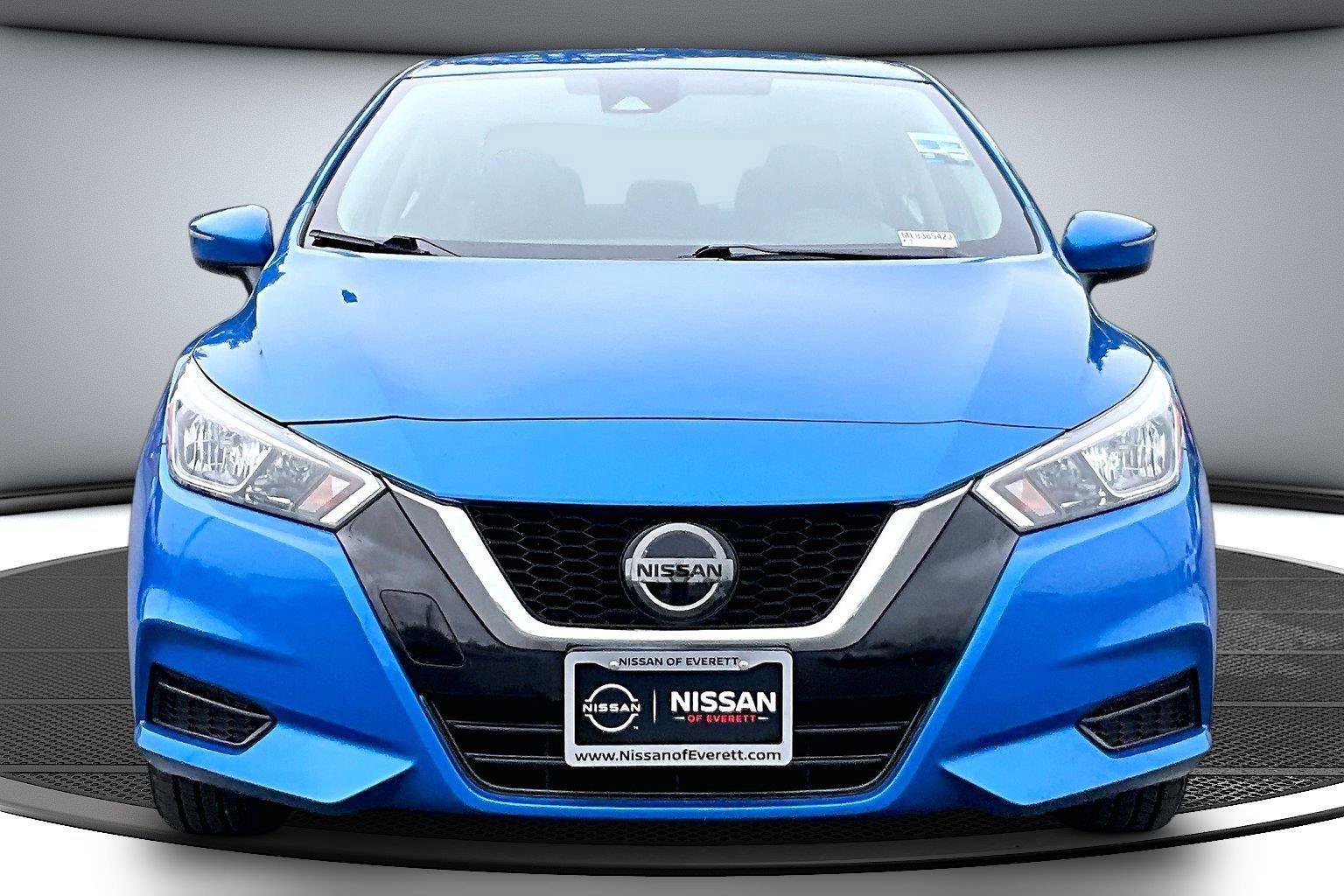 Used 2021 Nissan Versa SV FWD image 3