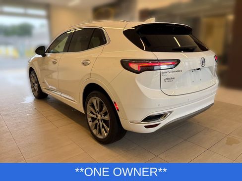 Used 2021 Buick Envision Avenir w/ Technology Package II AWD/4WD image 2