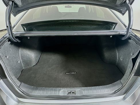 Used 2020 Nissan Altima 2.5 S FWD image 26