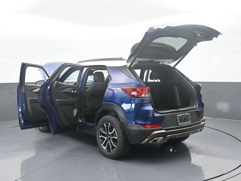 Used 2023 Chevrolet TrailBlazer ACTIV w/ Sun and Liftgate Package image 74