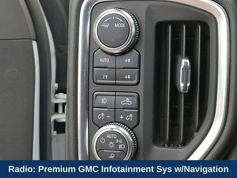 Used 2021 GMC Sierra 1500 AT4 w/ AT4 Premium Package AWD/4WD image 9