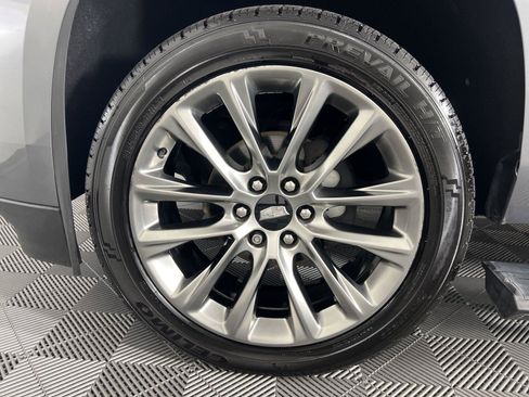 Used 2020 Cadillac Escalade ESV Premium Luxury w/ Escalade Sport Edition RWD image 14