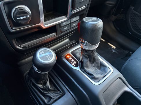 Used 2020 Jeep Wrangler Unlimited Sport image 20