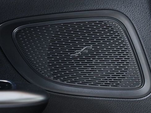 Used 2023 Mercedes-Benz C 300 Sedan image 23