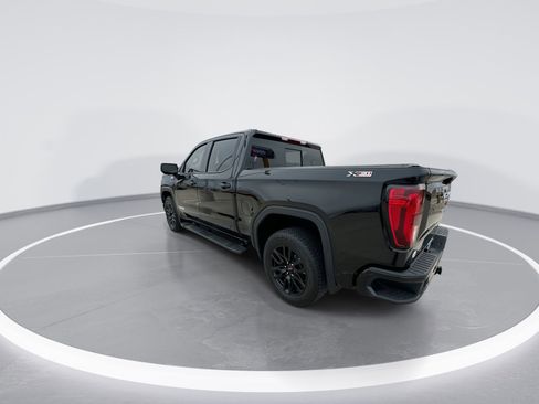 Used 2025 GMC Sierra 1500 Elevation w/ Elevation Premium Package image 6