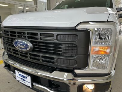 New 2026 Ford F250 XL w/ XL Chrome Package