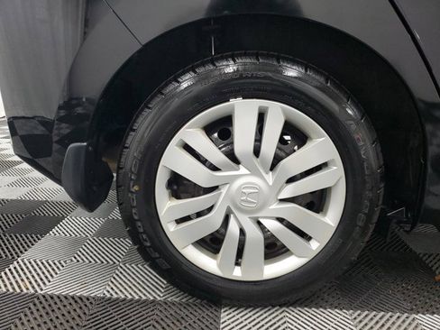 Used 2017 Honda Fit LX image 7