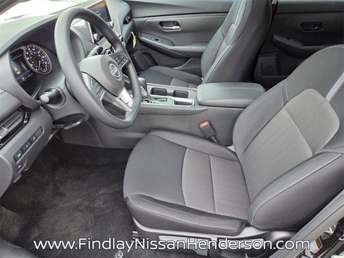 New 2025 Nissan Sentra SV image 6