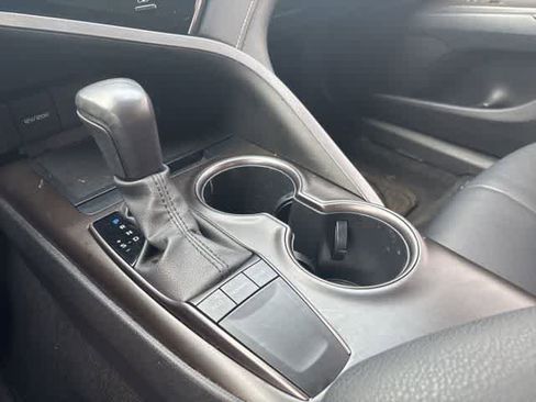 Used 2023 Toyota Camry SE FWD image 18