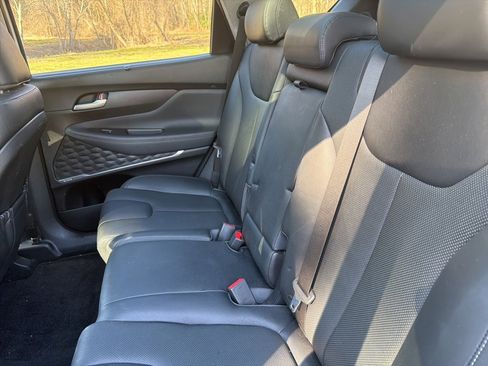 Used 2019 Hyundai Santa Fe Limited image 13