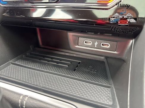 New 2025 Volkswagen Jetta SE image 13