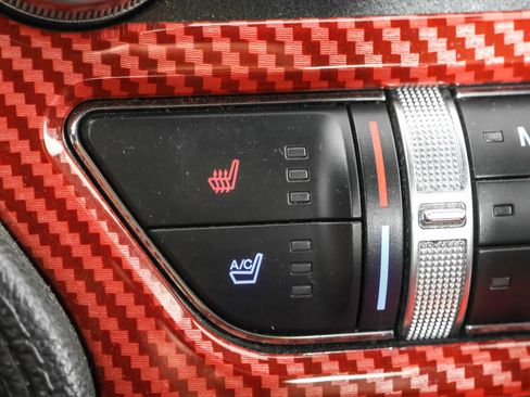 Used 2022 Ford Mustang Premium RWD image 32