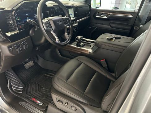 Used 2025 Chevrolet Silverado 1500 RST w/ RST All Star Premium Package image 10