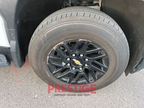 Used 2024 Chevrolet Silverado EV W/T image 13