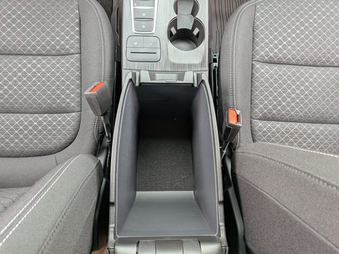 Used 2025 Ford Escape Active w/ Cold Weather Package AWD/4WD image 30