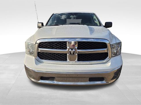 Used 2017 RAM 1500 Classic SLT AWD/4WD image 7