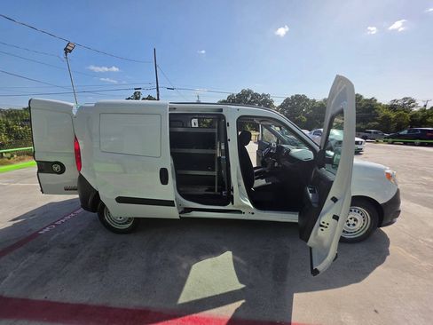 Used 2017 RAM ProMaster City Tradesman FWD image 31
