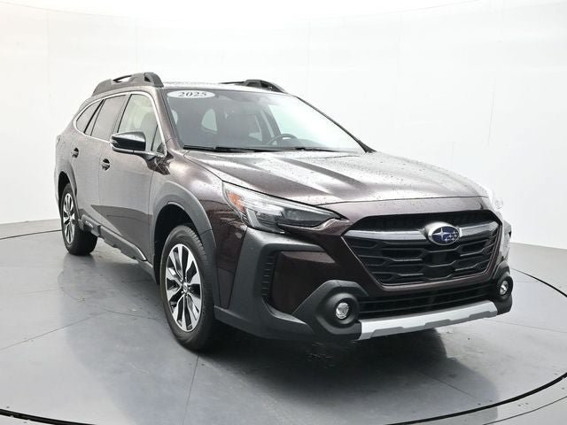 Used 2025 Subaru Outback Limited AWD/4WD image 9