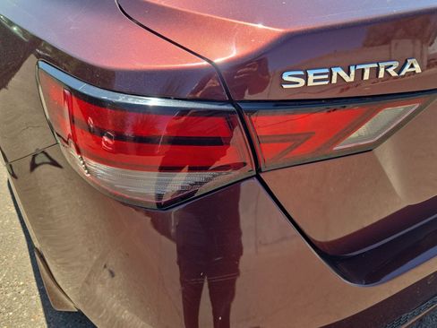 Used 2020 Nissan Sentra SV FWD image 20