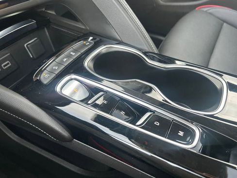 Used 2023 Buick Envision Essence w/ Sport Touring Package image 32