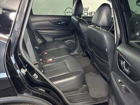 Used 2018 Nissan Rogue SL w/ Premium Package AWD/4WD image 23