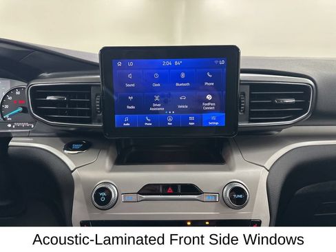 Used 2024 Ford Explorer XLT w/ Equipment Group 202A AWD/4WD image 45