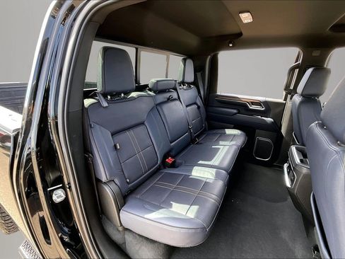 Used 2024 Chevrolet Silverado 3500 High Country w/ Technology Package AWD/4WD image 26