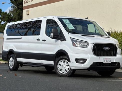 Used 2023 Ford Transit 350 XLT image 2