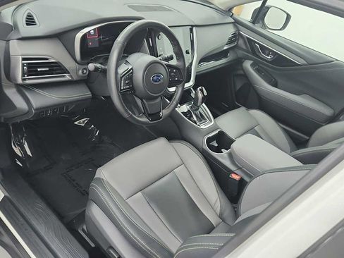 Certified 2025 Subaru Outback Onyx Edition AWD/4WD image 25