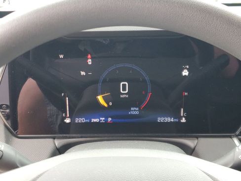 Used 2025 Chevrolet TrailBlazer LT AWD/4WD image 20