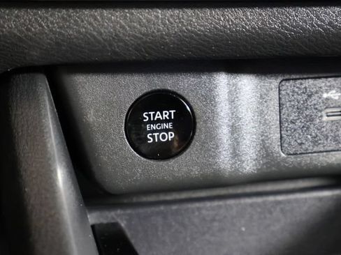 Used 2024 Nissan Rogue S AWD/4WD image 23