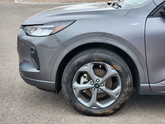Used 2023 Ford Escape ST-Line video 4