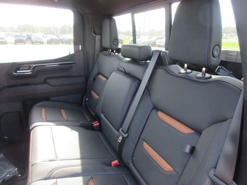 New 2026 GMC Sierra 1500 AT4 w/ AT4 Premium Package image 13