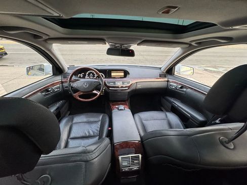 Used 2012 Mercedes-Benz S 550 S 550 4MATIC Sedan 4D image 21