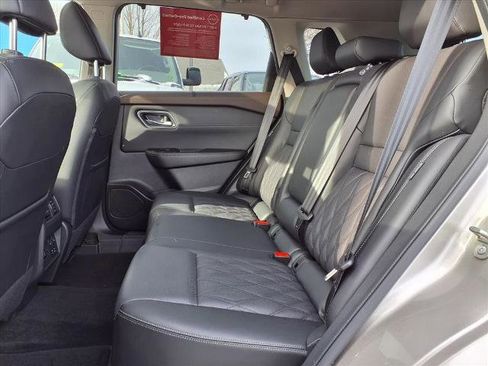 Certified 2023 Nissan Rogue Platinum w/ Platinum Premium Package image 8