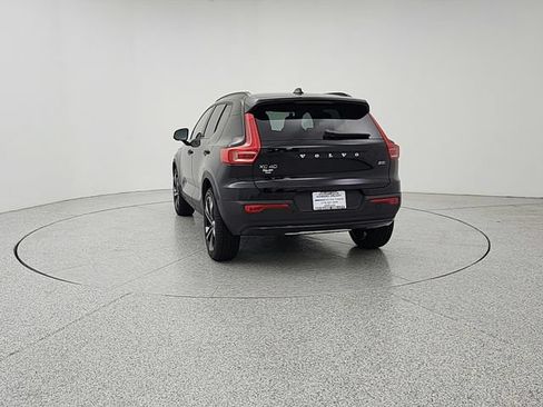 New 2026 Volvo XC40 B5 Ultra w/ Protection Package Premier AWD/4WD image 6