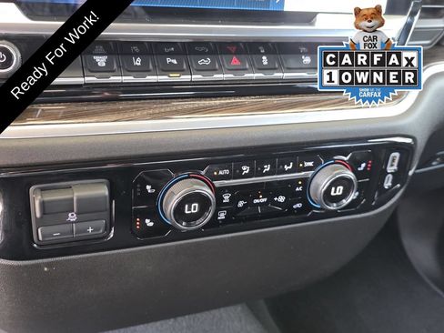 Used 2025 Chevrolet Silverado 3500 LT w/ Safety Package AWD/4WD image 30