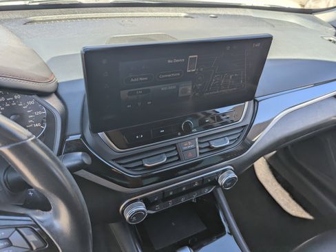 Used 2024 Nissan Altima 2.5 SR w/ SR Premium Package image 24