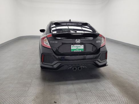 Used 2018 Honda Civic Sport Touring image 6